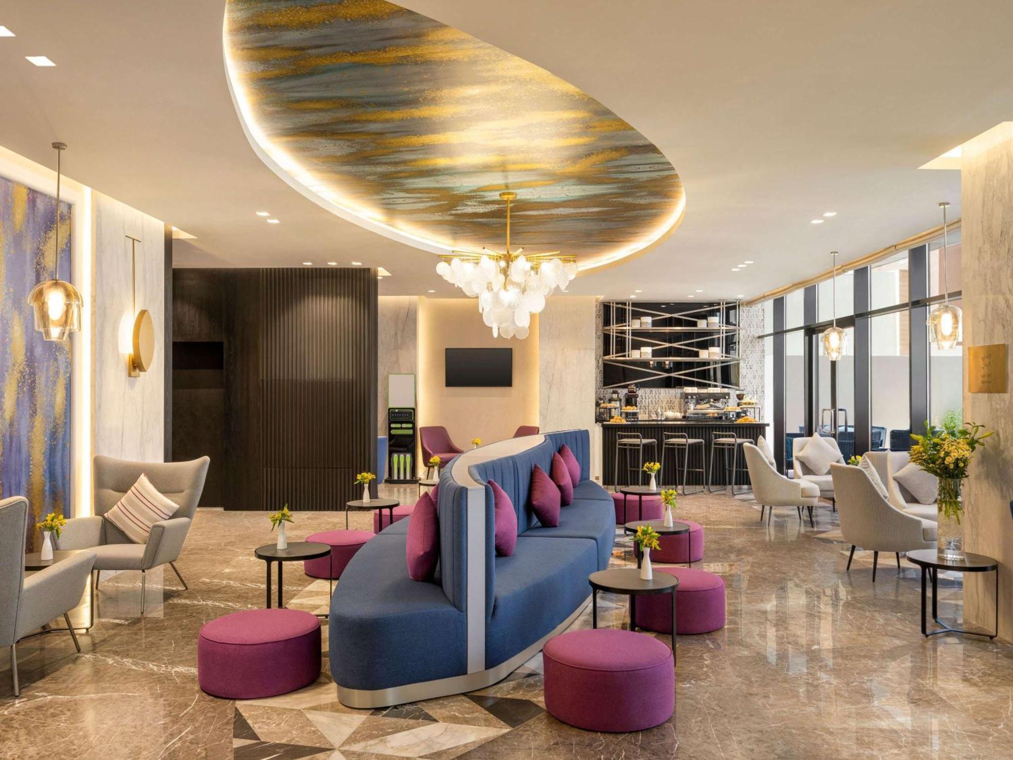 Mercure Riyadh Al Anoud Buitenkant foto
