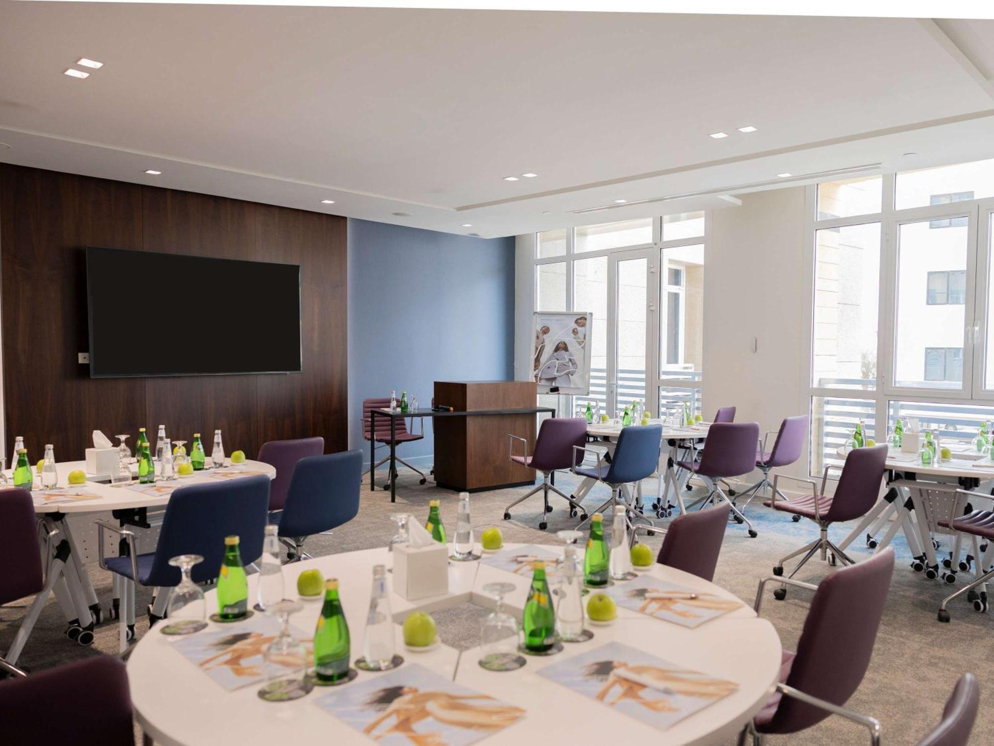 Mercure Riyadh Al Anoud Buitenkant foto