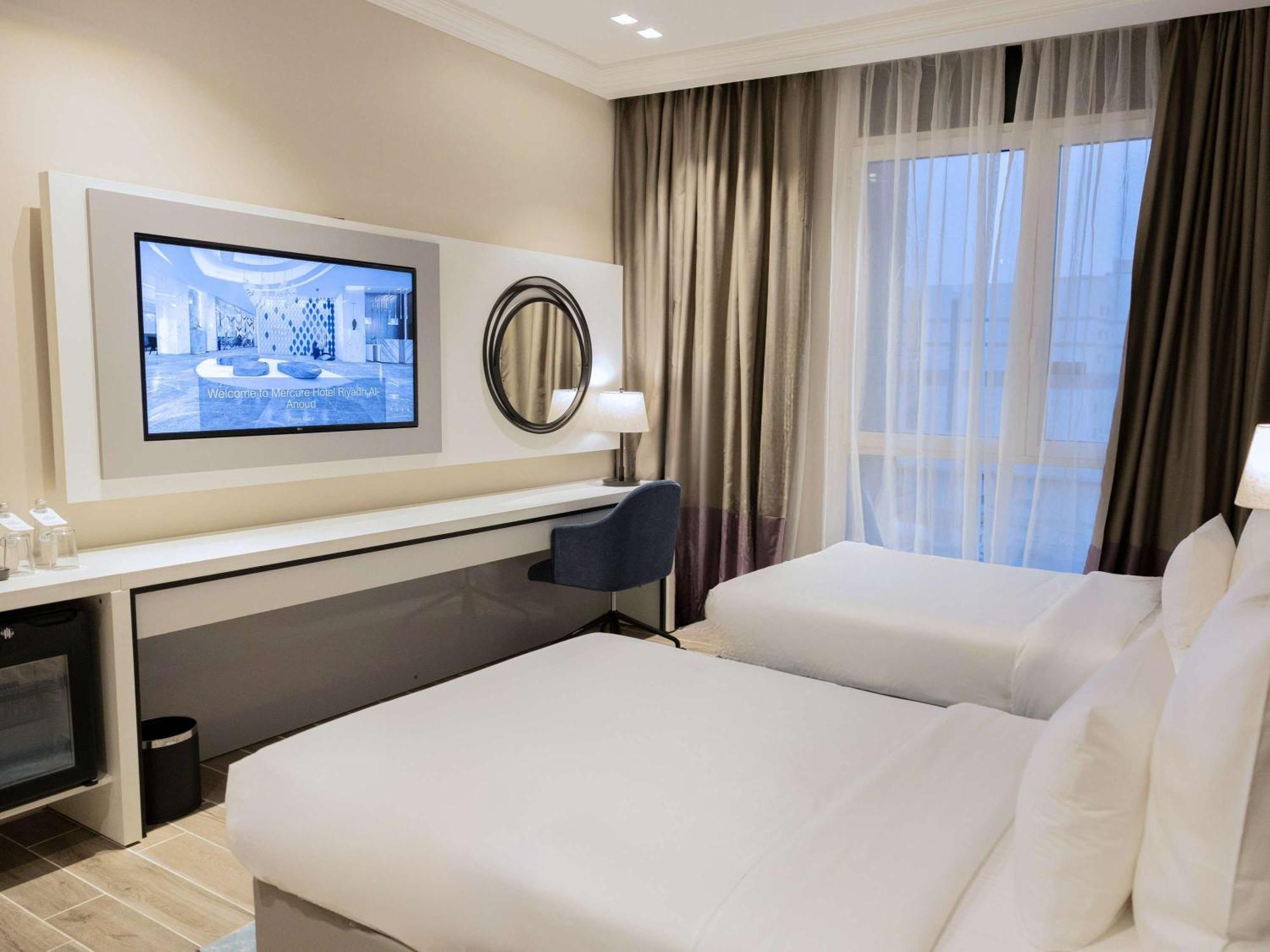 Mercure Riyadh Al Anoud Buitenkant foto